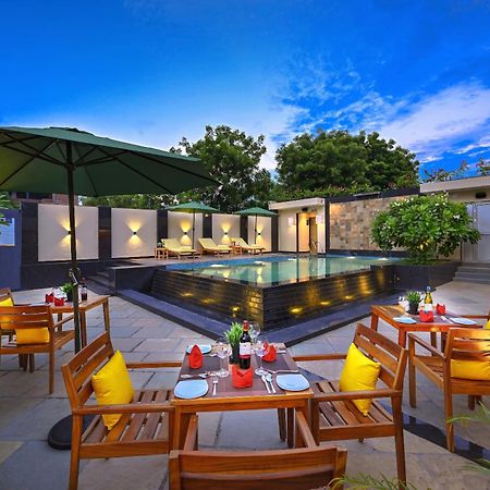 Royale Sarovar Portico Agra Agra  Exterior photo
