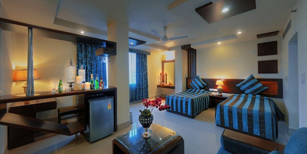 Royale Sarovar Portico Agra Agra  Exterior photo