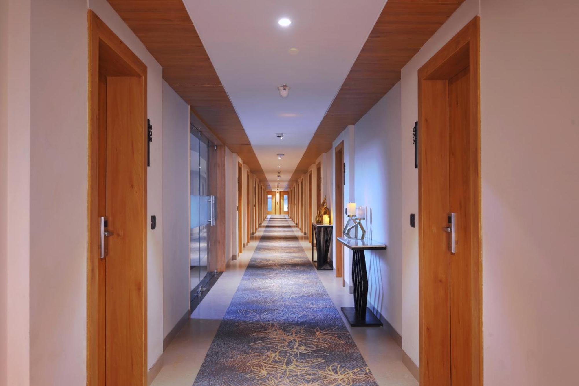 Royale Sarovar Portico Agra Agra  Exterior photo