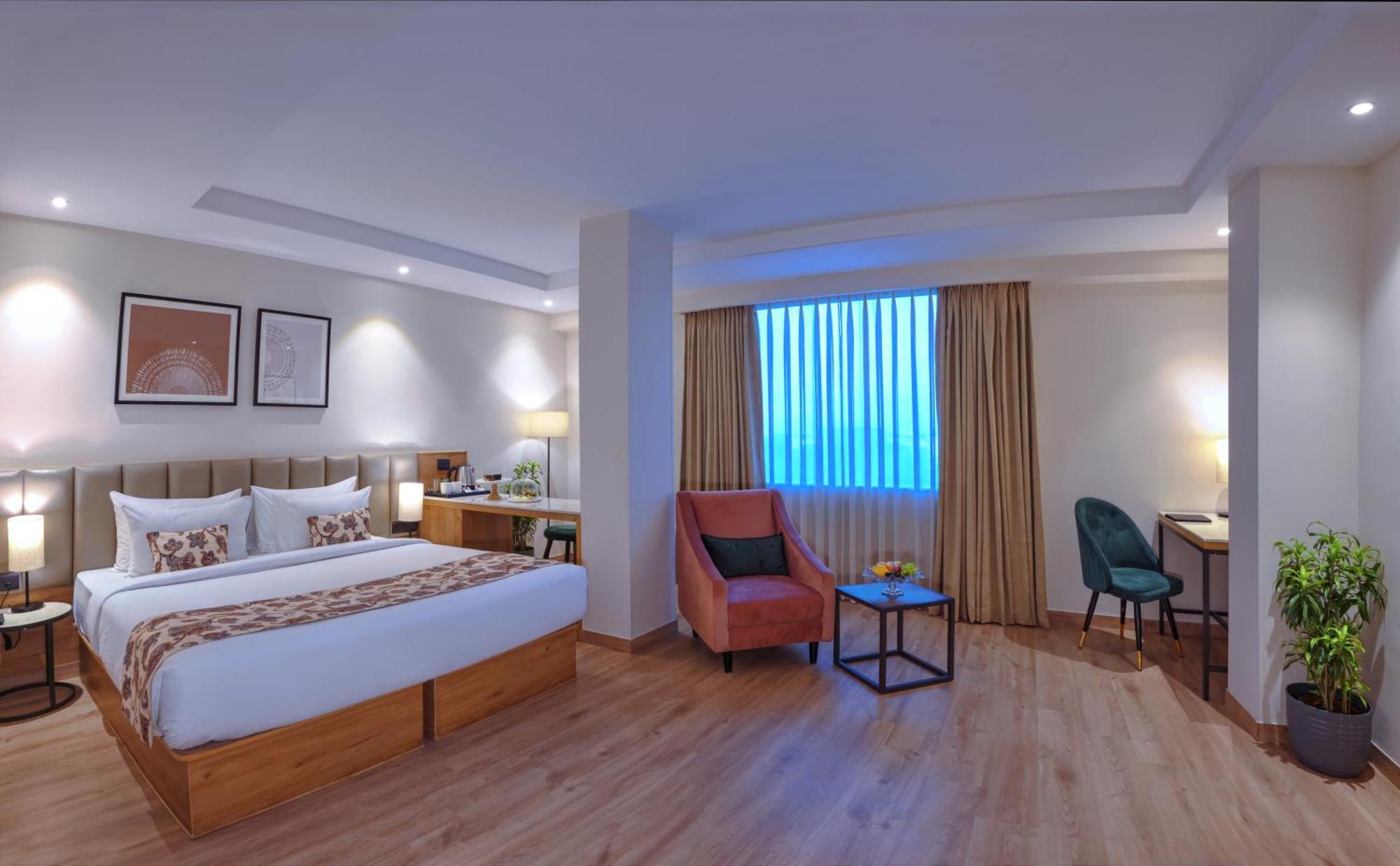Royale Sarovar Portico Agra Agra  Exterior photo